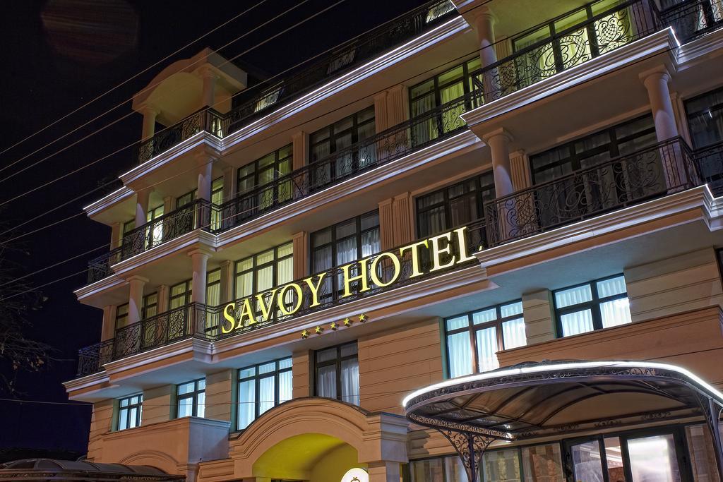 Savoy Hotel Kischinau Exterior foto